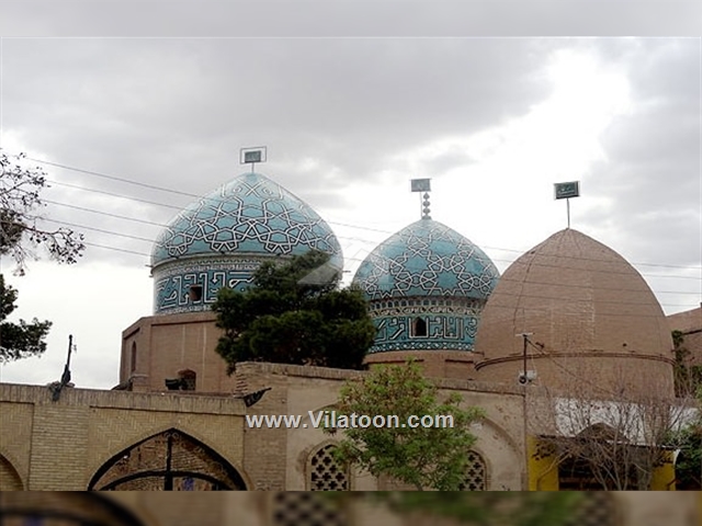 آرامگاه مشتاقیه (سه گنبدان)